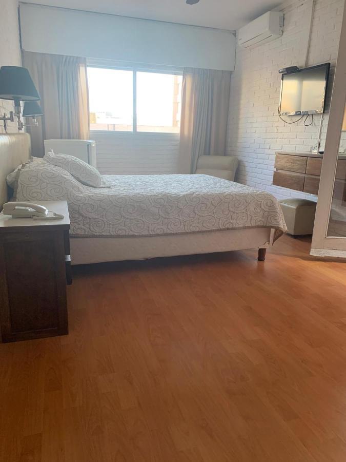 Punta Del Este Shelton Hotel ภายนอก รูปภาพ