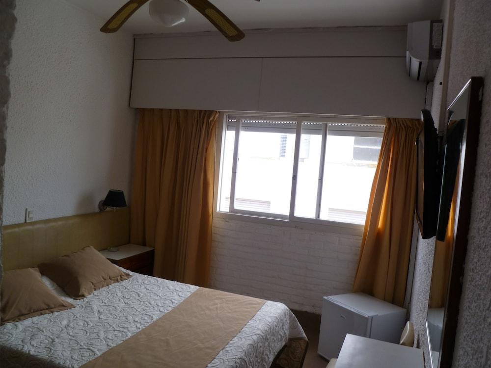 Punta Del Este Shelton Hotel ภายนอก รูปภาพ