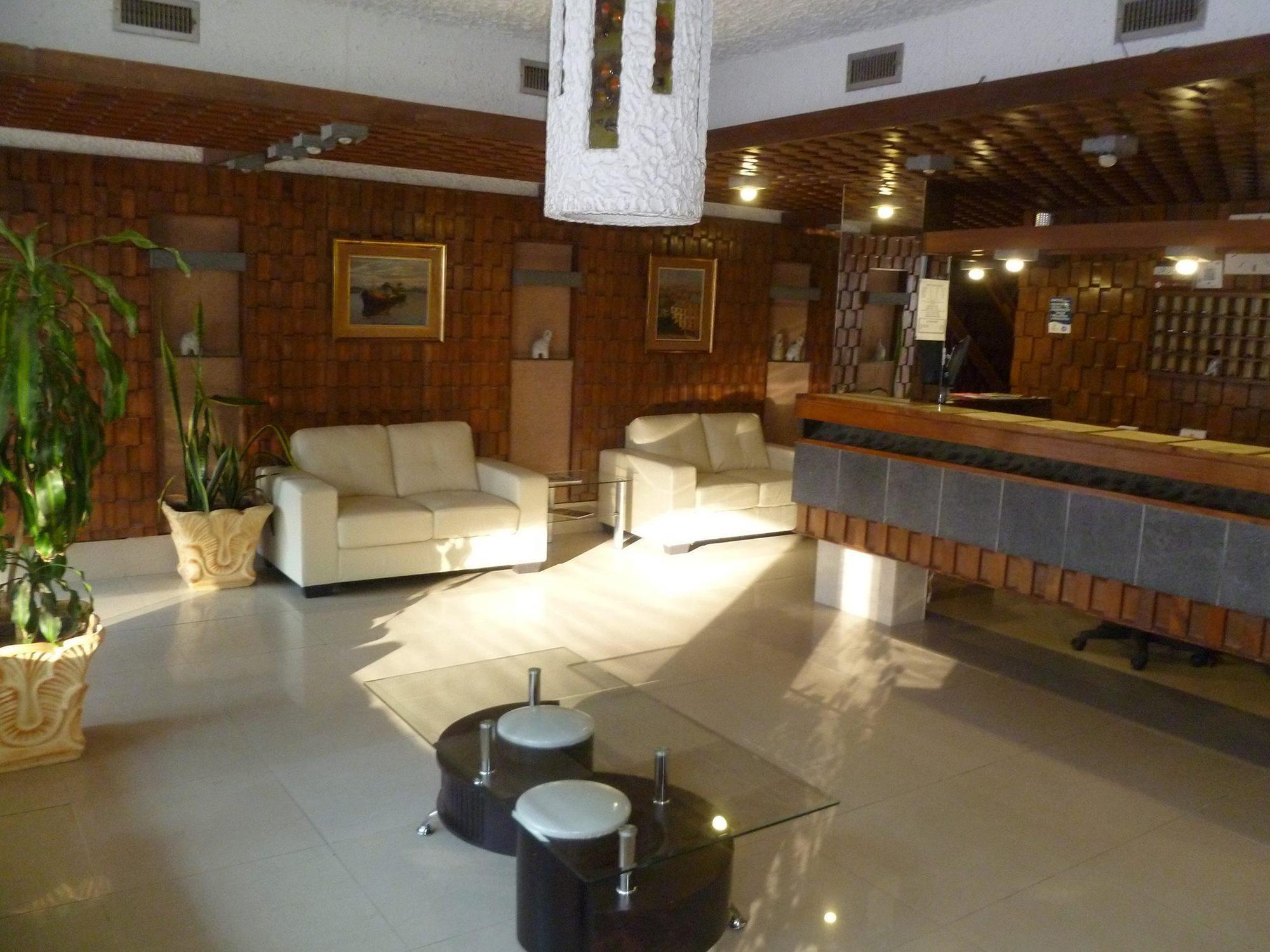 Punta Del Este Shelton Hotel ภายนอก รูปภาพ
